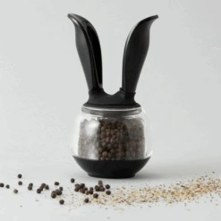 Chefn PepperBall Pepper Grinder -Stacked Store Chef n PepperBall Pepper Grinder p6
