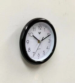 Round Kitchen Wall Clock 20x20x2cm Assorted -Stacked Store Round Kitchen Wall Clock 20x20x2cm Assorted p6